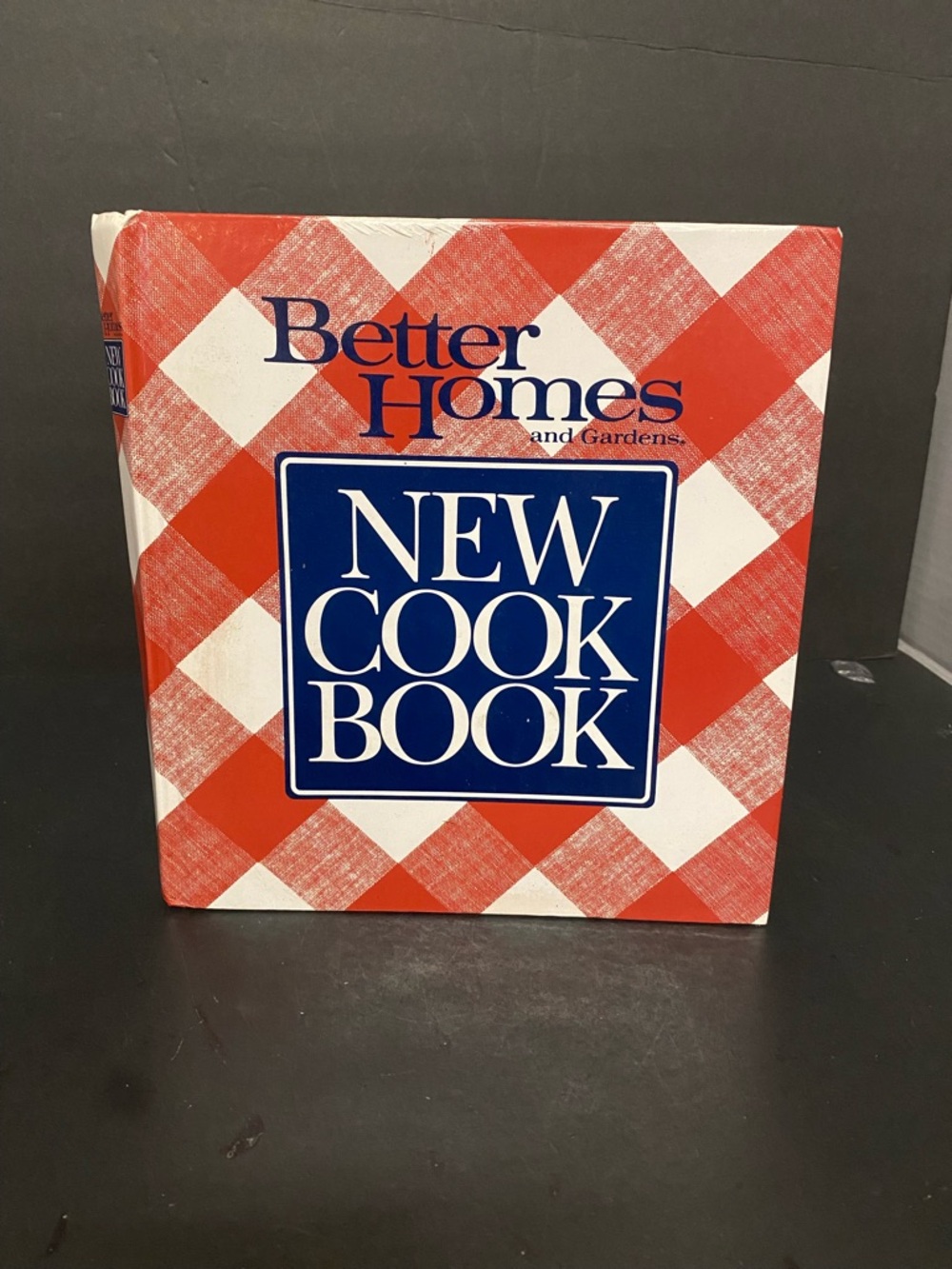 Better Homes And Gardens New Cook Book - Red and White, Copy write ‘89